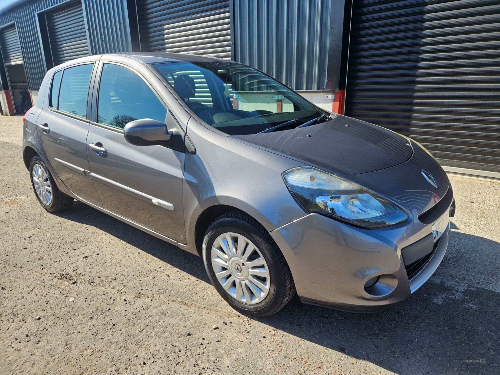 Jun 2012 Renault Clio 1.2 16V Expression+ 5dr
