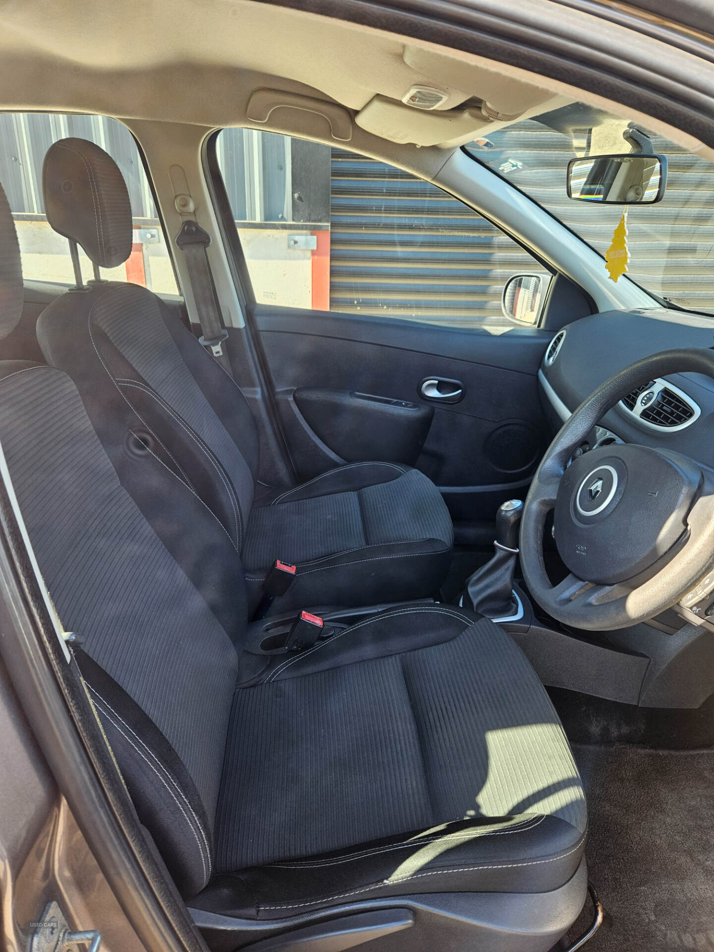 Jun 2012 Renault Clio 1.2 16V Expression+ 5dr