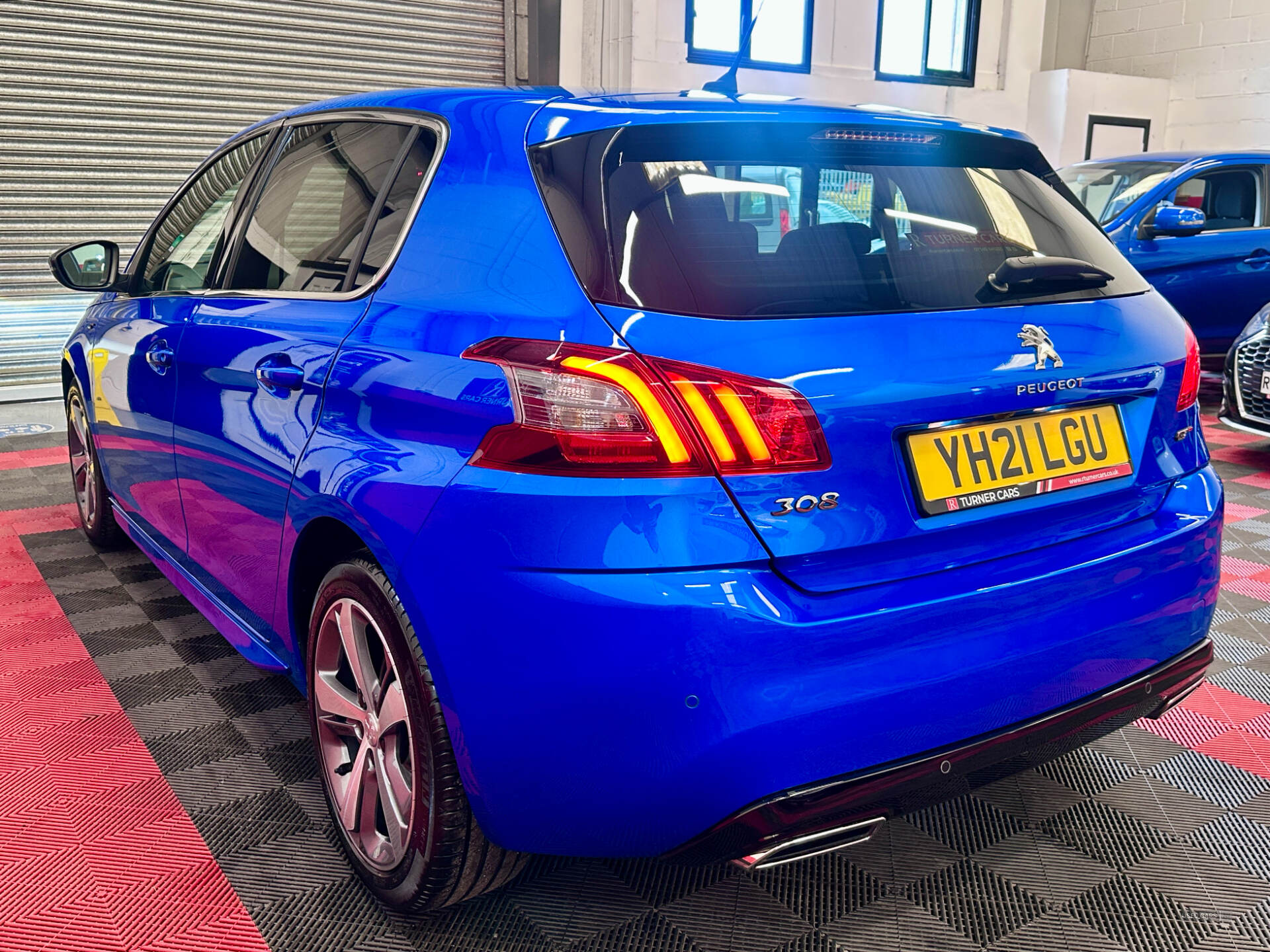 Apr 2021 Peugeot 308 1.5 BlueHDi 130 GT 5dr EAT8 [Digital i-Cockpit]