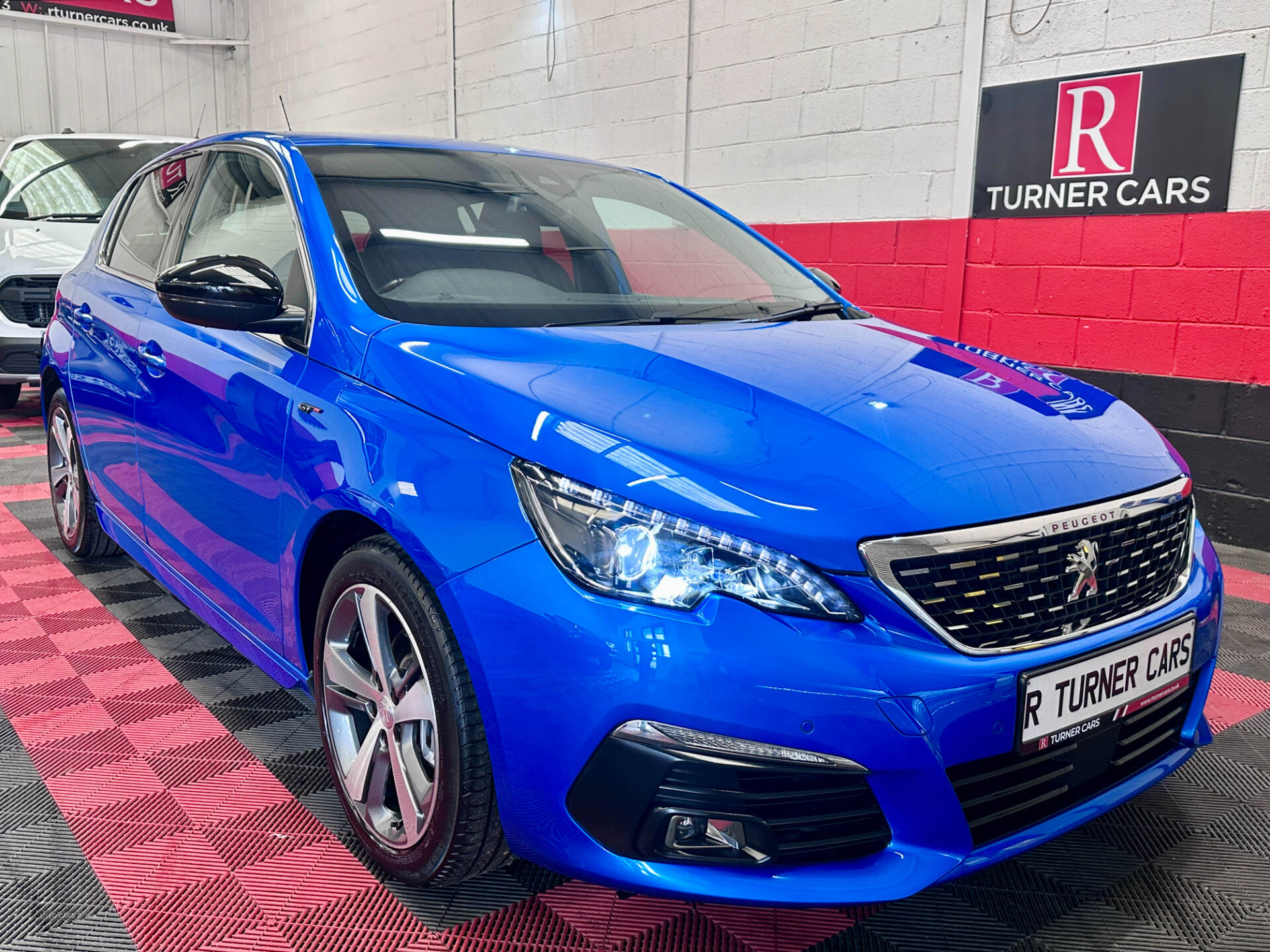 Apr 2021 Peugeot 308 1.5 BlueHDi 130 GT 5dr EAT8 [Digital i-Cockpit]