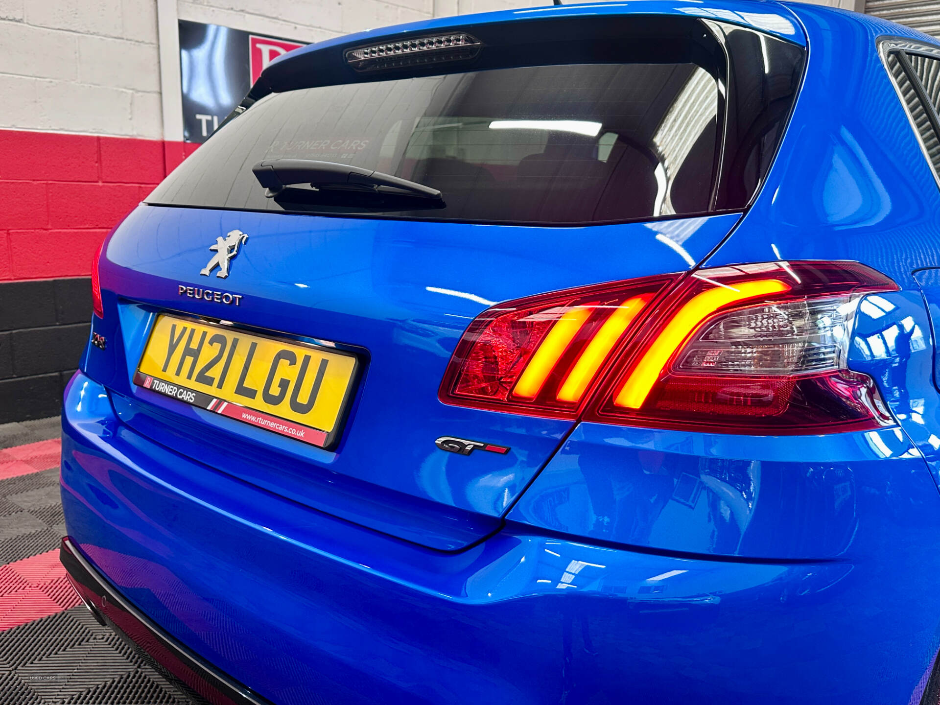 Apr 2021 Peugeot 308 1.5 BlueHDi 130 GT 5dr EAT8 [Digital i-Cockpit]
