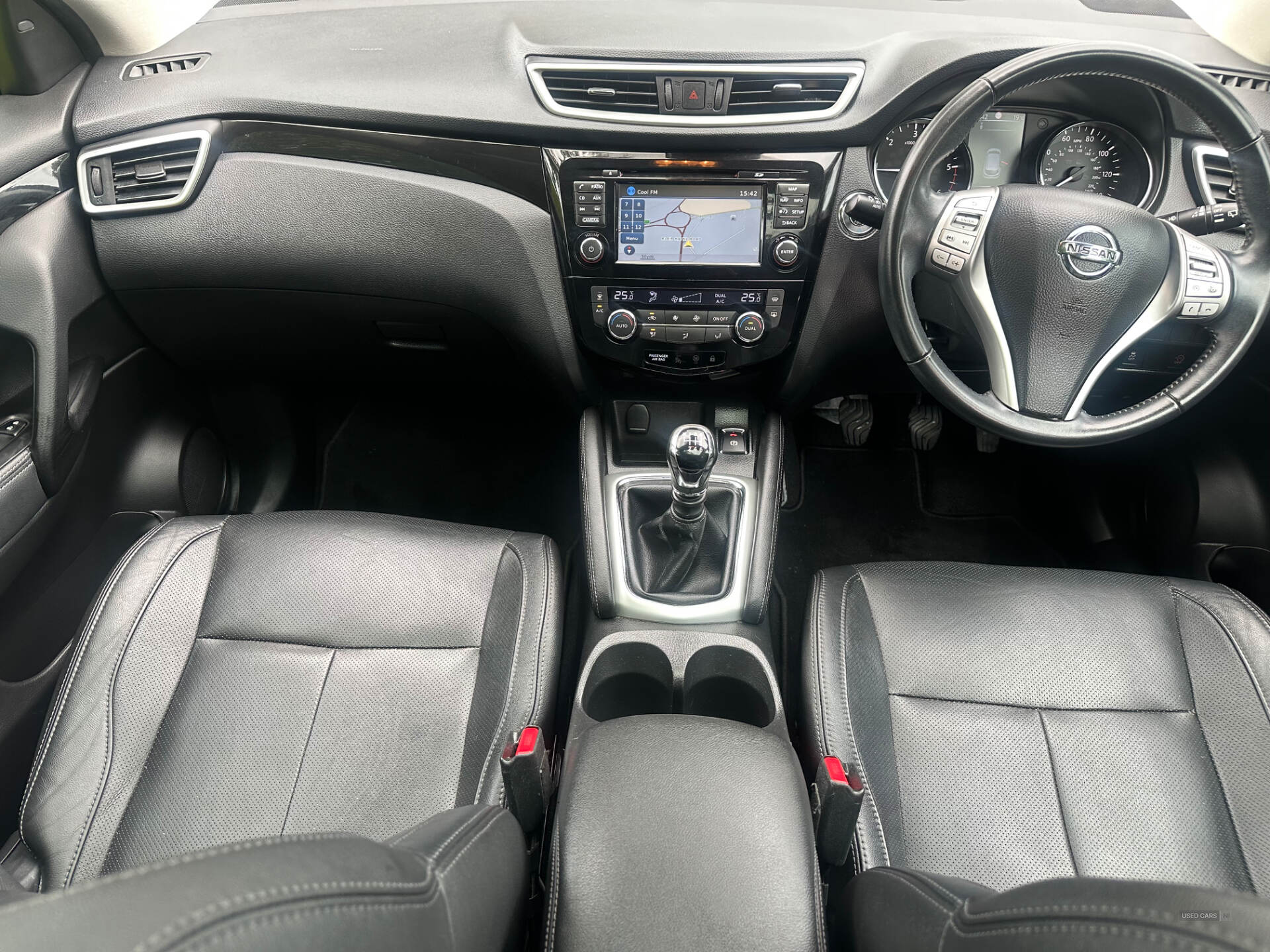 Apr 2016 Nissan Qashqai 1.5 dCi Tekna 5dr