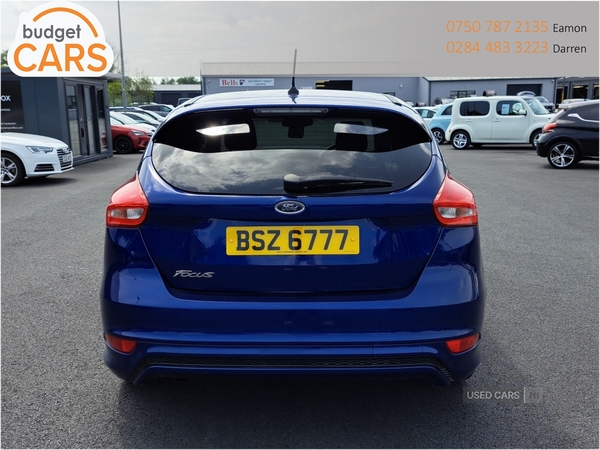 Ford Focus HATCHBACK in Down