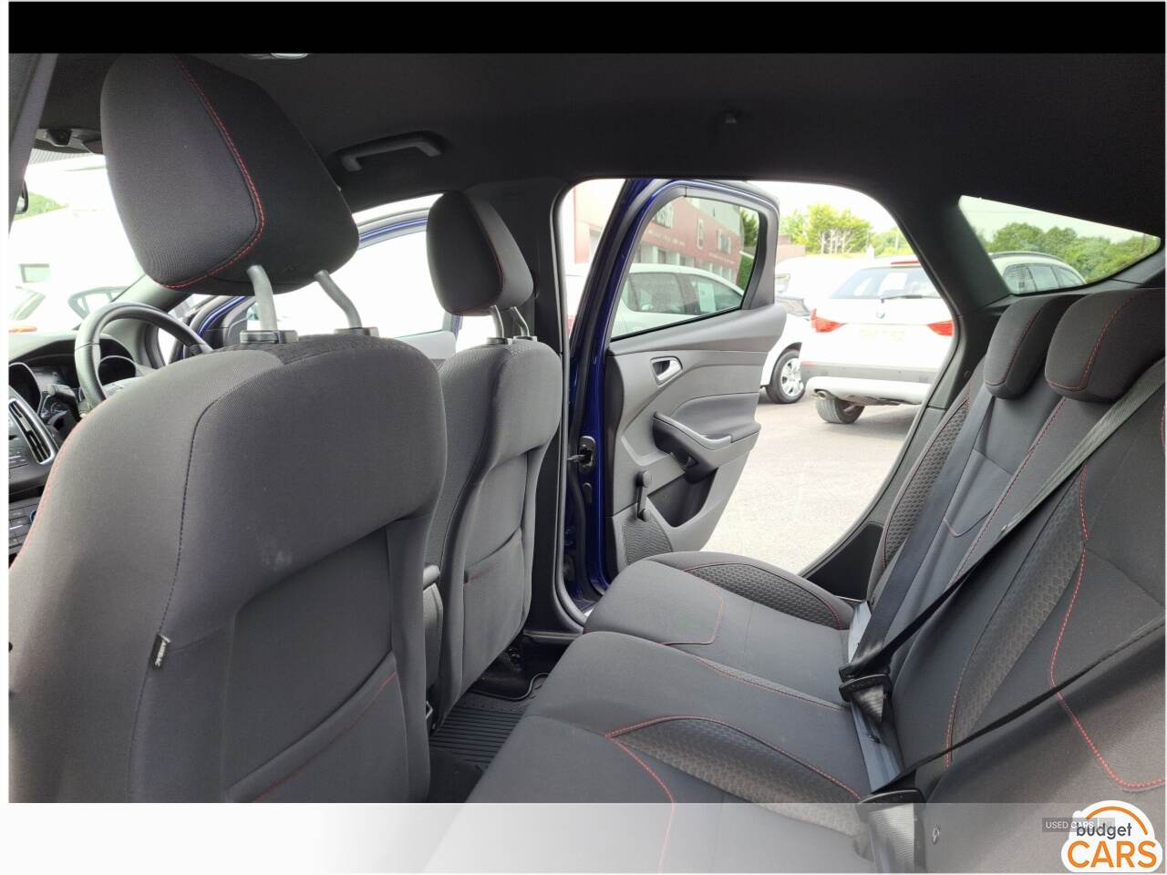 Ford Focus HATCHBACK in Down