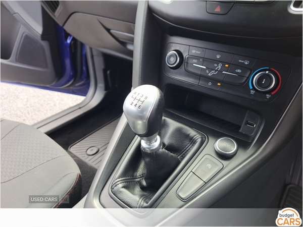 Ford Focus HATCHBACK in Down