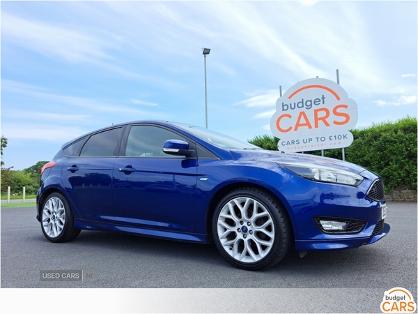 Ford Focus HATCHBACK in Down