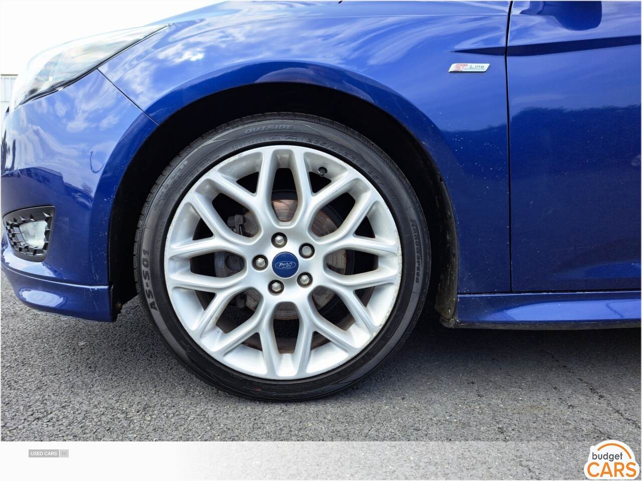 Jan 2018 Ford Focus 1.0 EcoBoost 140 ST-Line Navigation 5dr