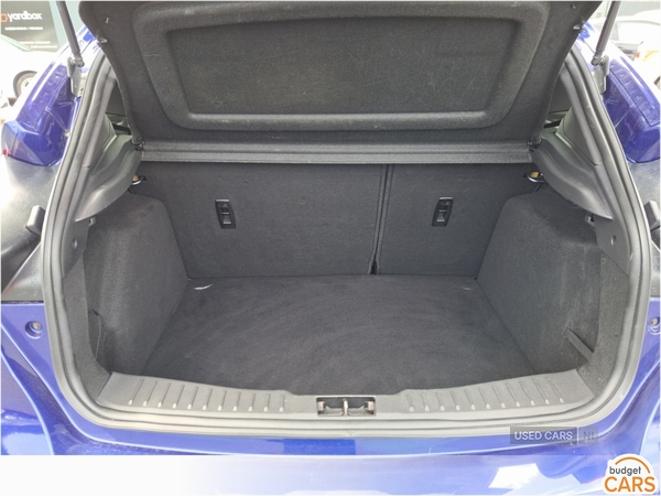 Ford Focus HATCHBACK in Down