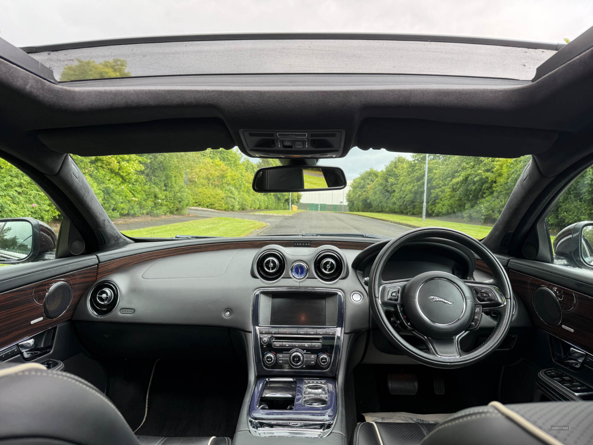 May 2012 Jaguar XJ Series 3.0d V6 Portfolio 4dr Auto