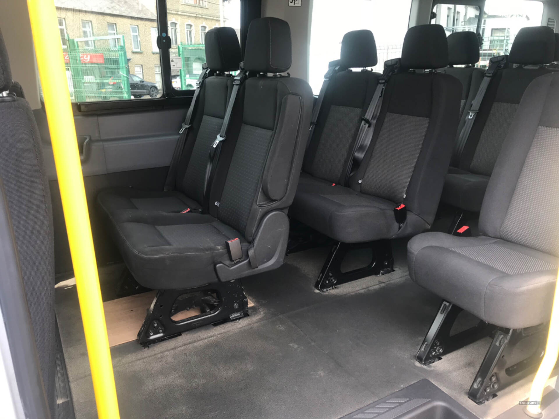 Ford Transit 460 L4 MINIBUS DIESEL RWD in Antrim