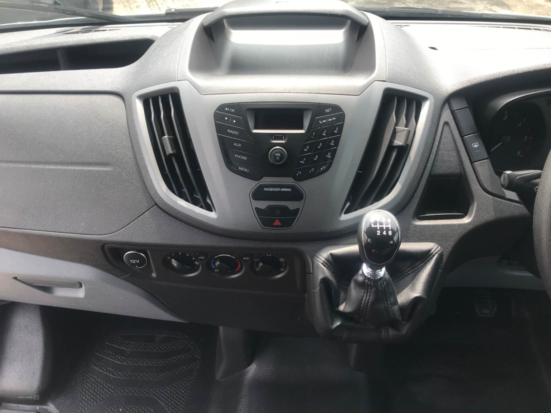 Ford Transit 460 L4 MINIBUS DIESEL RWD in Antrim