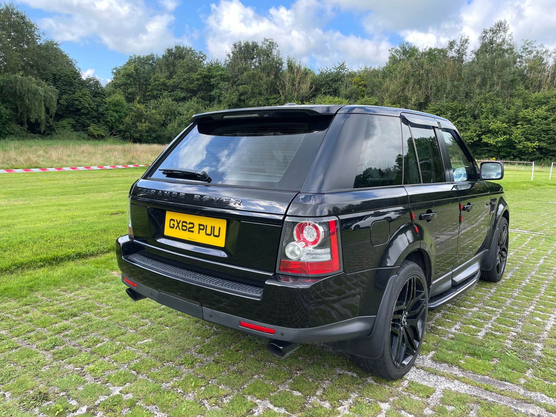 Oct 2012 Land Rover Range Rover Sport 3.0 SDV6 HSE 5dr Auto