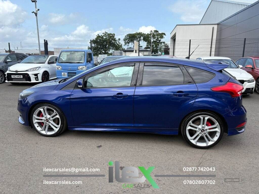 Apr 2015 Ford Focus 2.0 TDCi 185 ST-3 5dr
