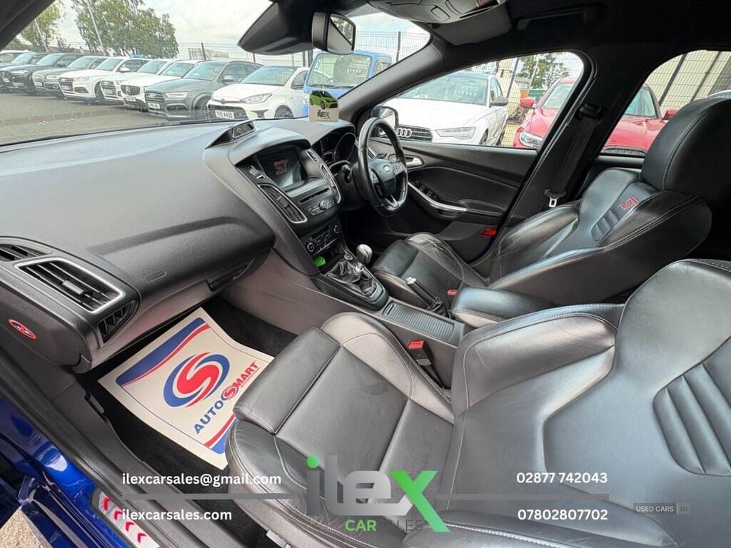 Apr 2015 Ford Focus 2.0 TDCi 185 ST-3 5dr