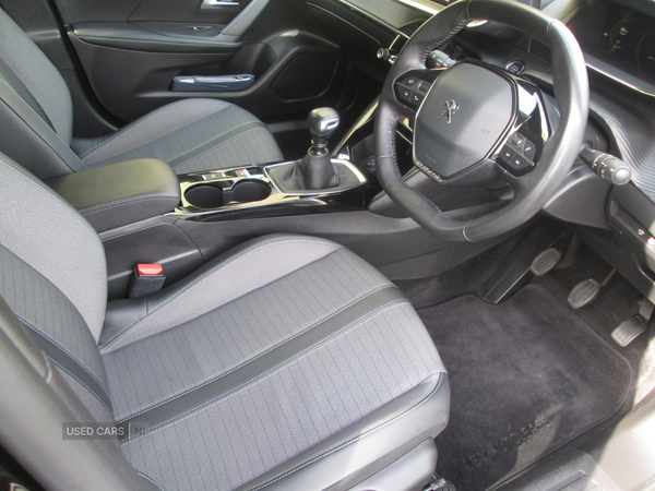 Peugeot 2008 DIESEL ESTATE in Fermanagh