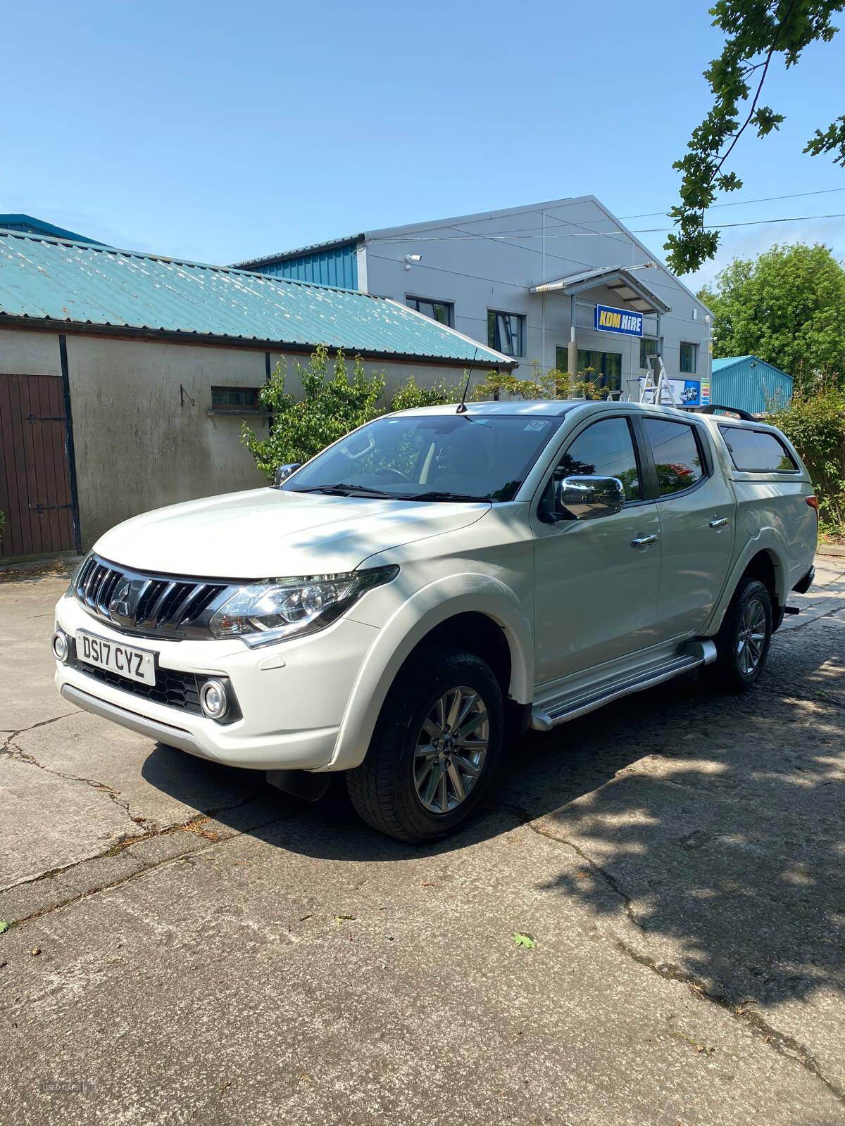 Mar 2017 Mitsubishi L200 Double Cab DI-D 178 Warrior 4WD
