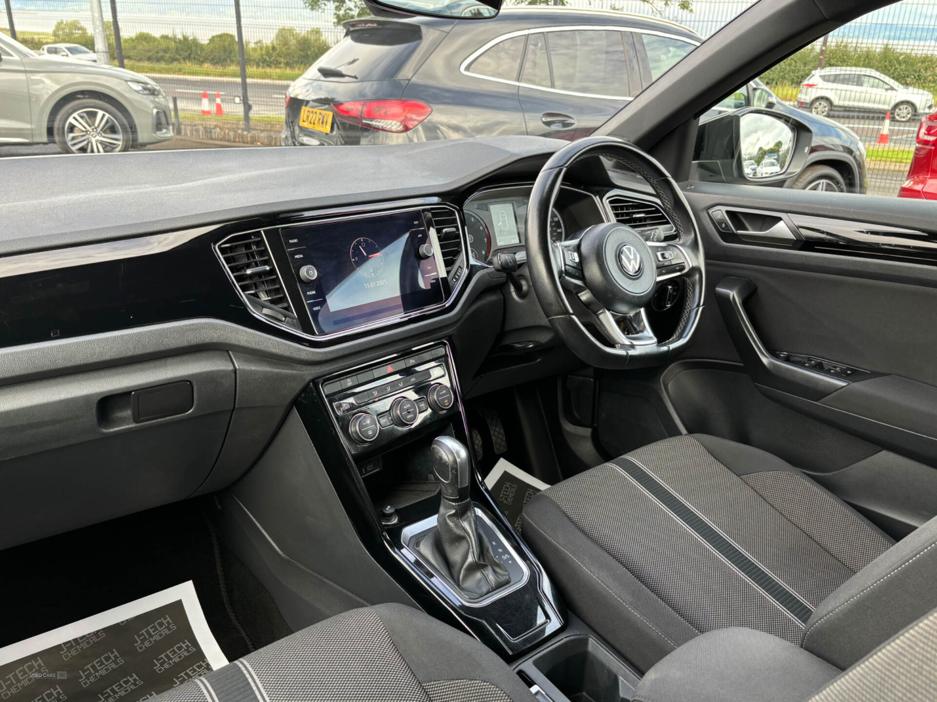 Car Thumbnail 5