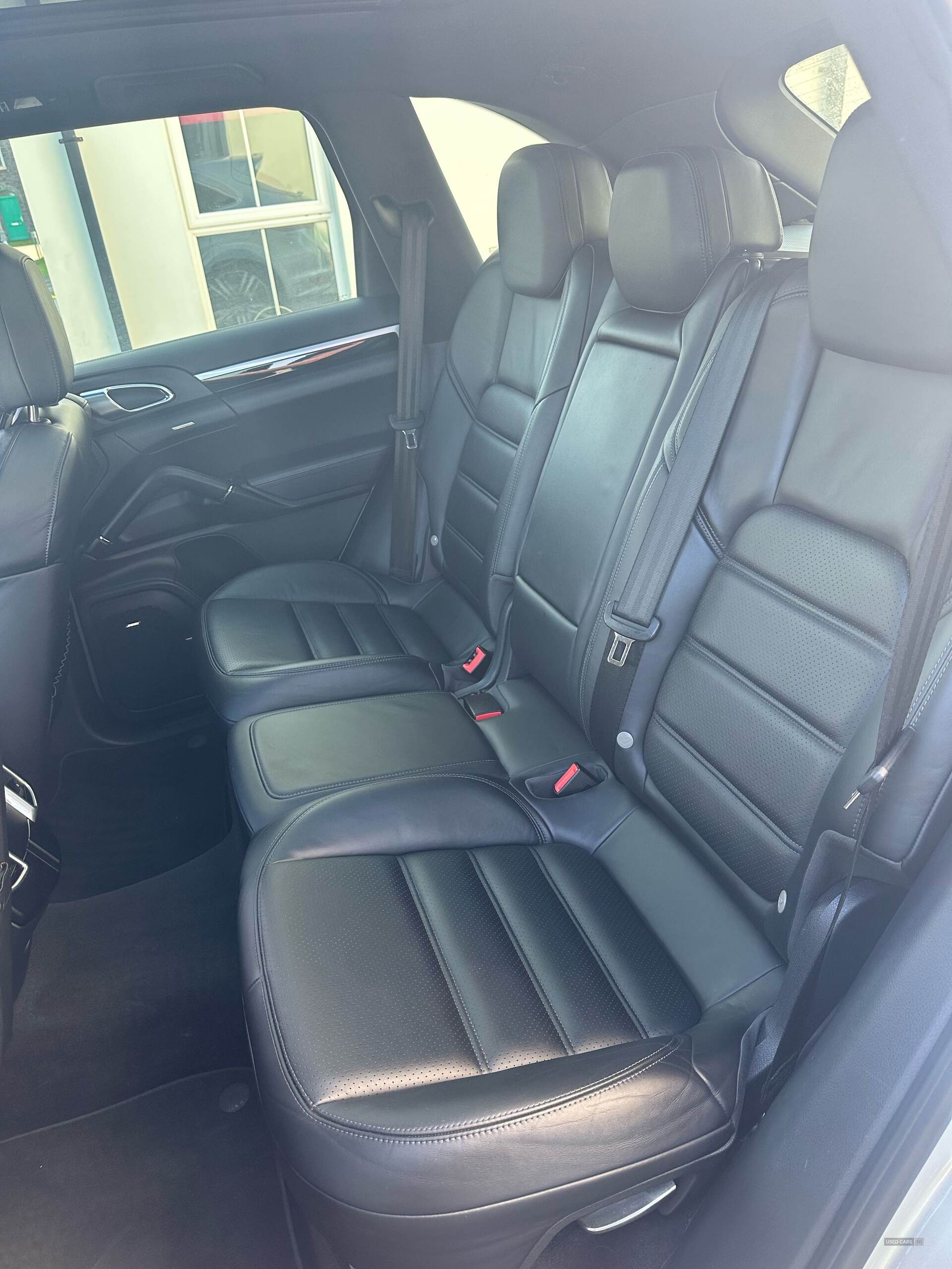 Dec 2013 Porsche Cayenne Diesel [245] 5dr Tiptronic S