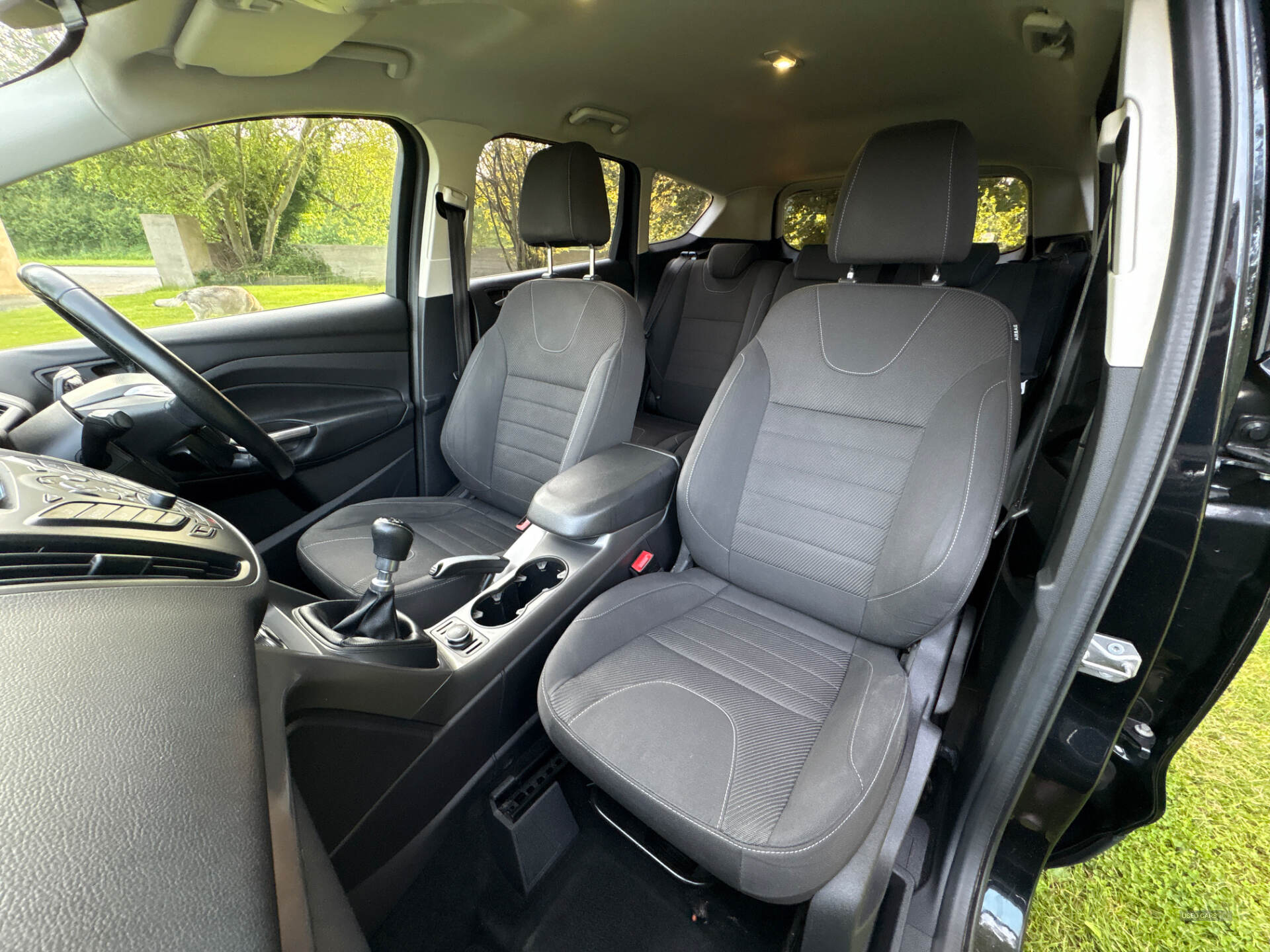 Feb 2015 Ford Kuga 2.0 TDCi 150 Zetec 5dr 2WD