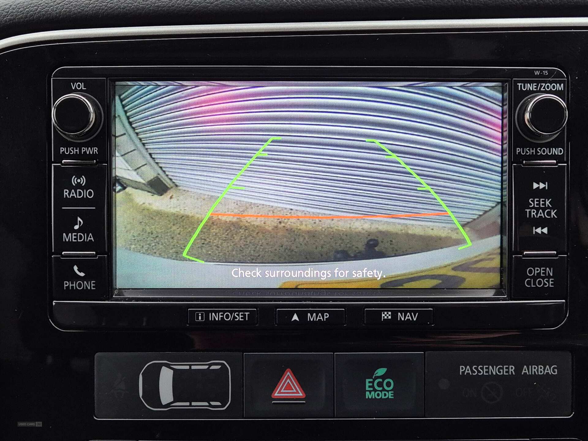 Apr 2016 Mitsubishi Outlander 2.2 DI-D GX4 5dr Auto