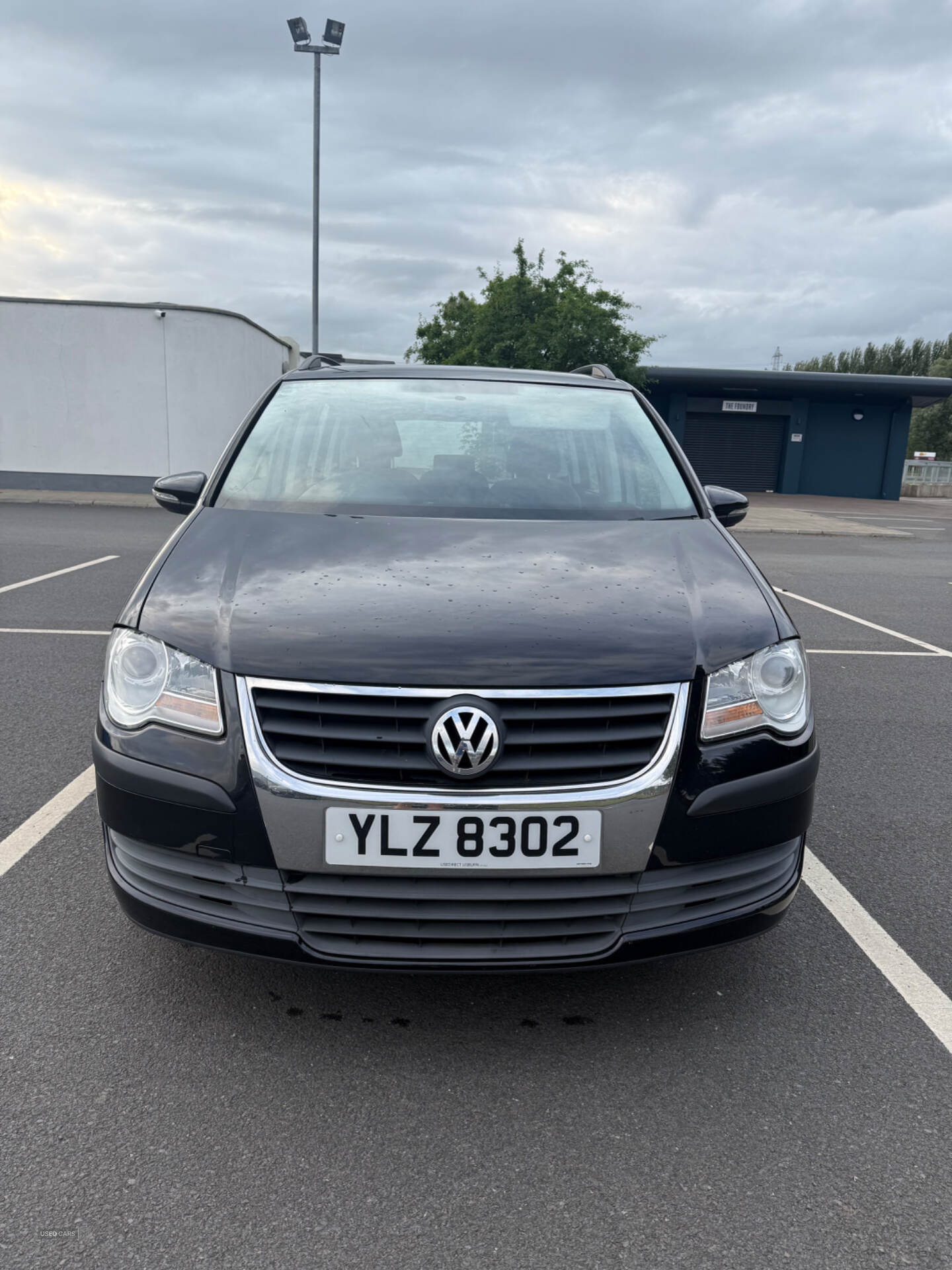 Mar 2010 Volkswagen Touran 1.6 S 5dr
