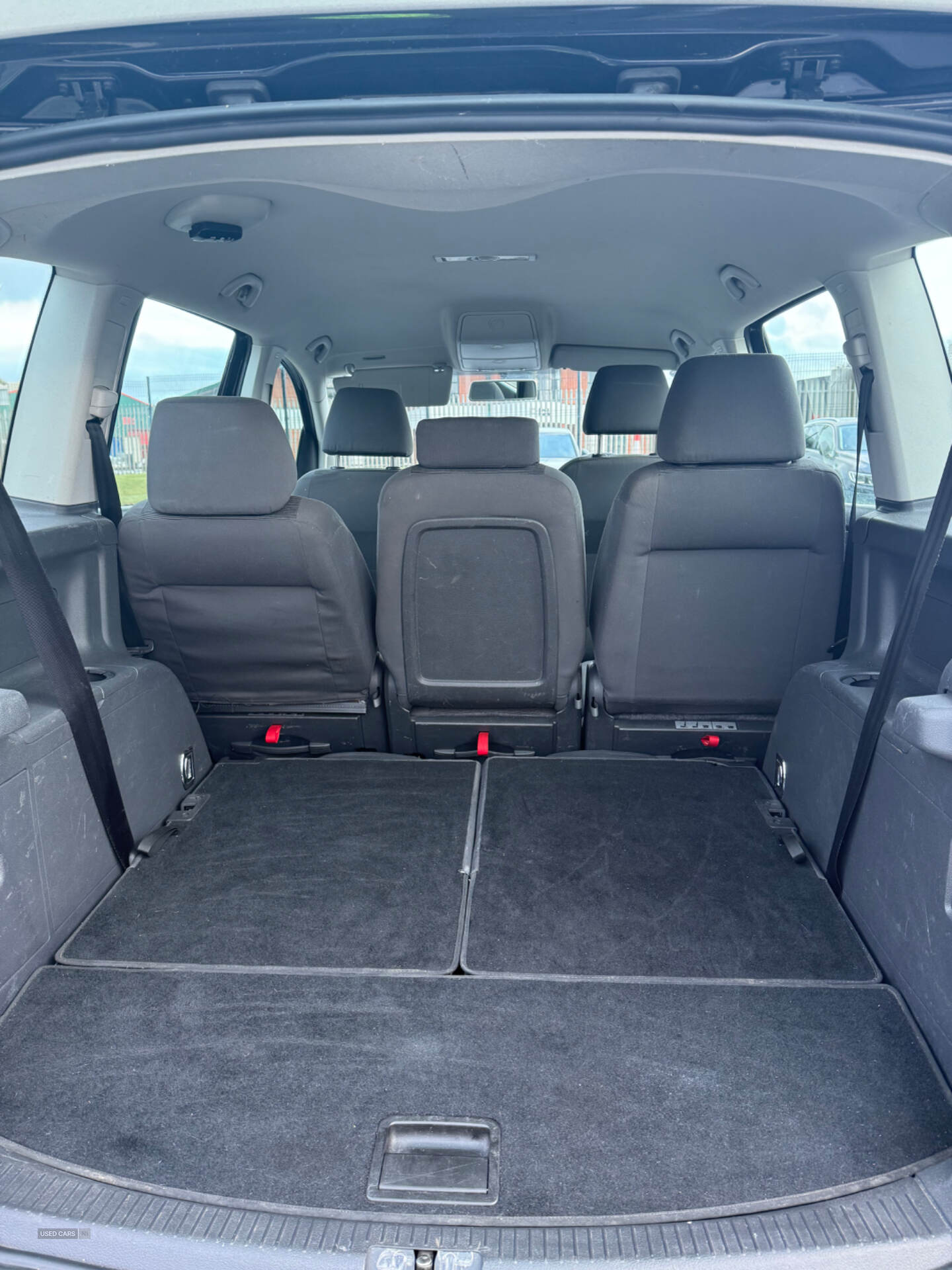Mar 2010 Volkswagen Touran 1.6 S 5dr