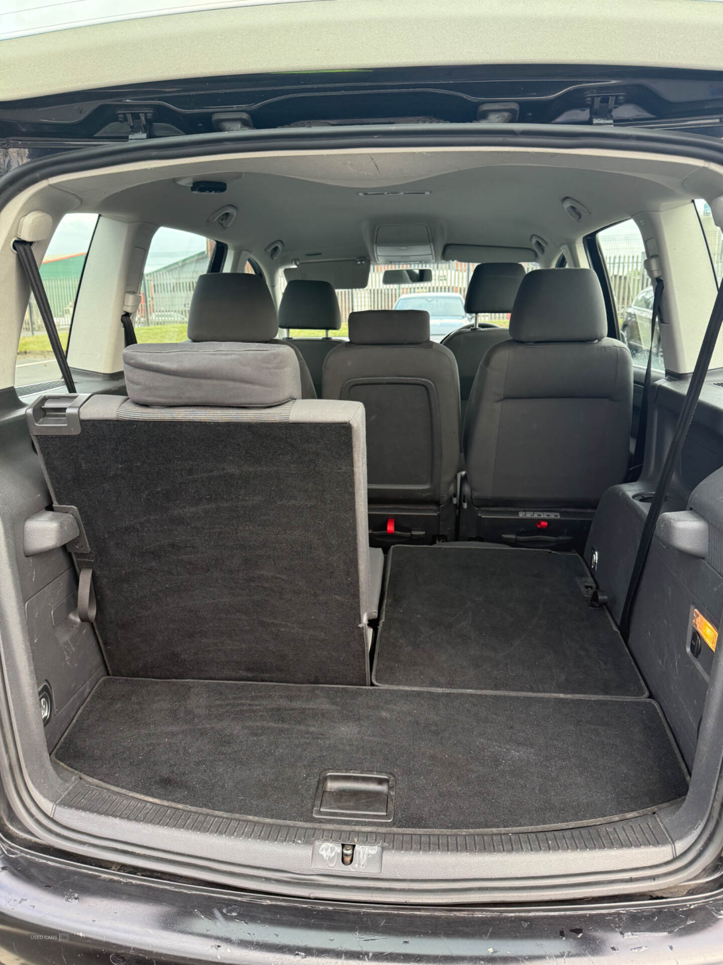Mar 2010 Volkswagen Touran 1.6 S 5dr