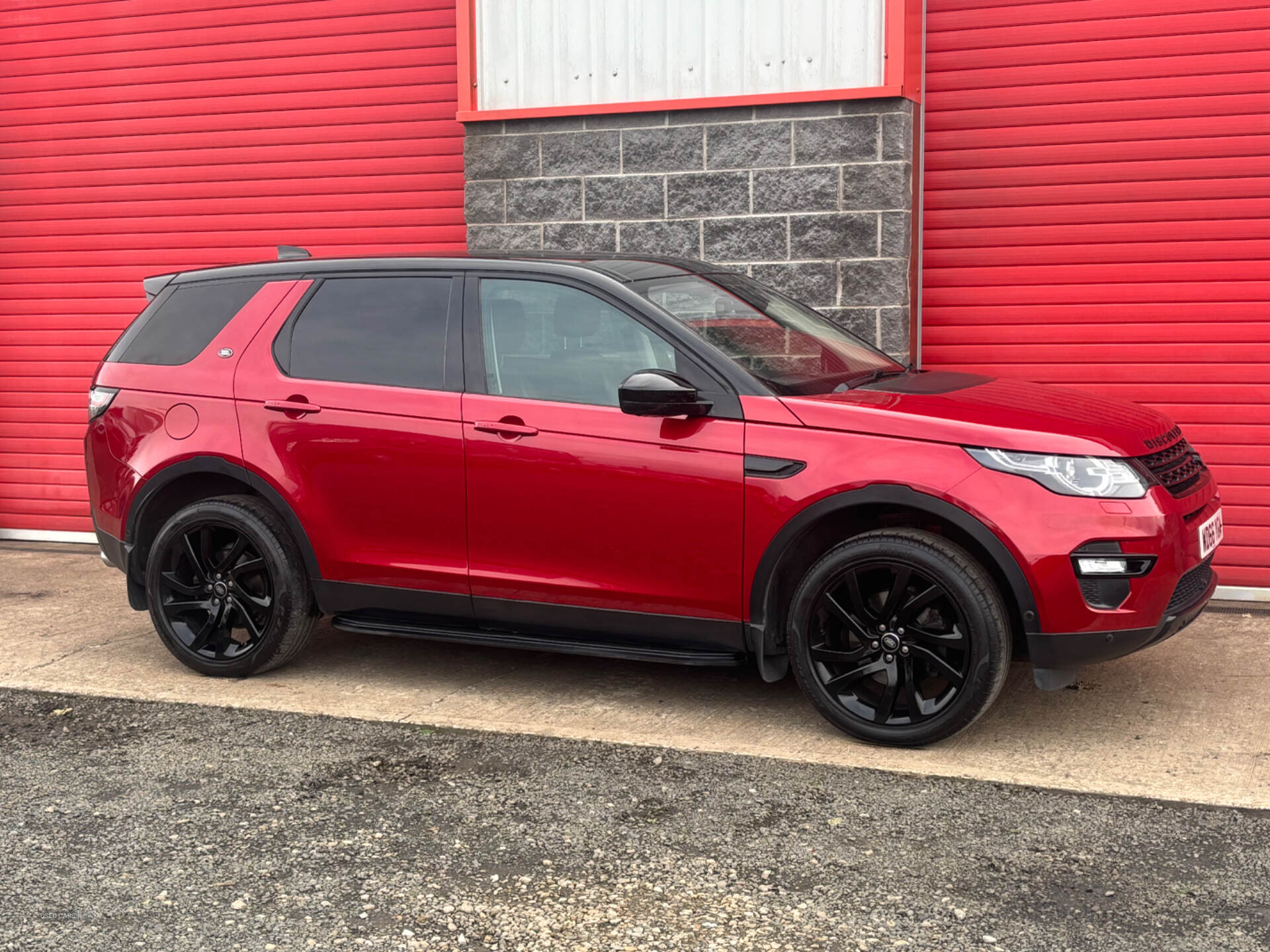 Sep 2016 Land Rover Discovery Sport 2.0 TD4 180 HSE Luxury 5dr