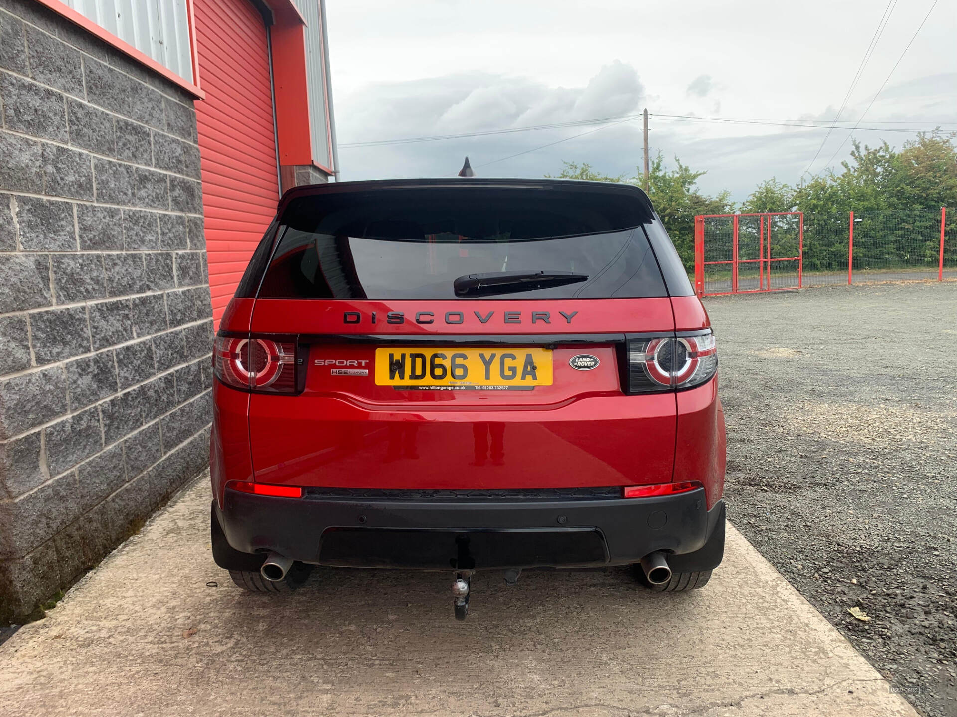 Sep 2016 Land Rover Discovery Sport 2.0 TD4 180 HSE Luxury 5dr