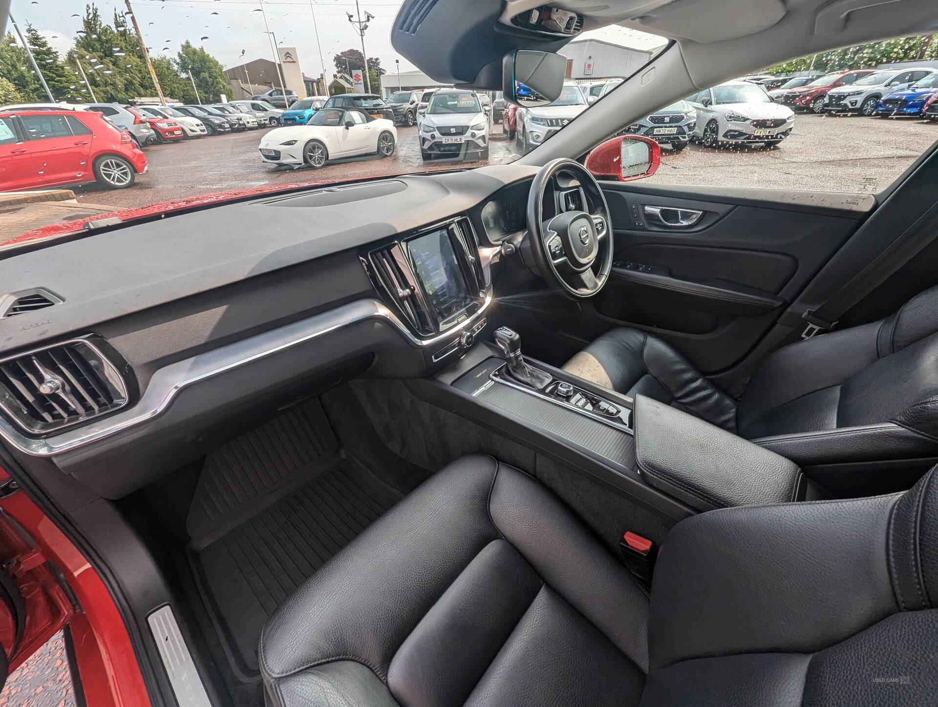 Jun 2018 Volvo V60 2.0 D4 [190] Momentum Pro 5dr Auto