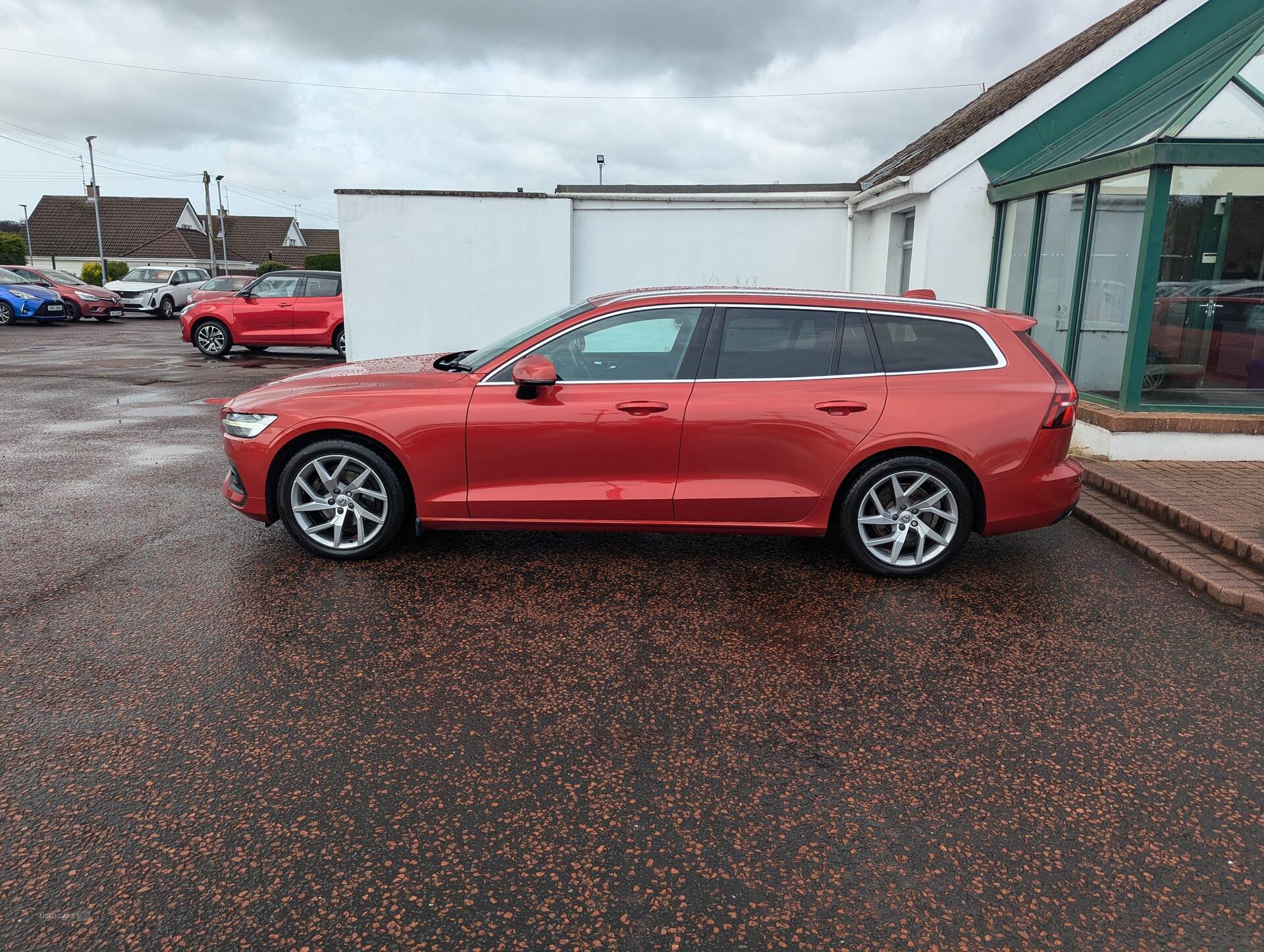 Jun 2018 Volvo V60 2.0 D4 [190] Momentum Pro 5dr Auto