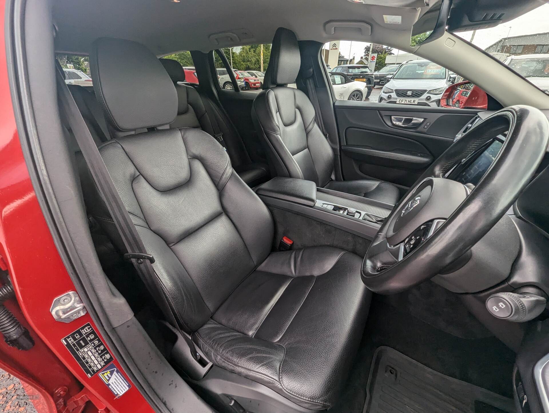 Jun 2018 Volvo V60 2.0 D4 [190] Momentum Pro 5dr Auto