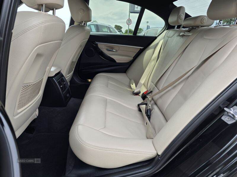 Sep 2015 BMW 3 Series 320d EfficientDynamics Sport 4dr Step Auto