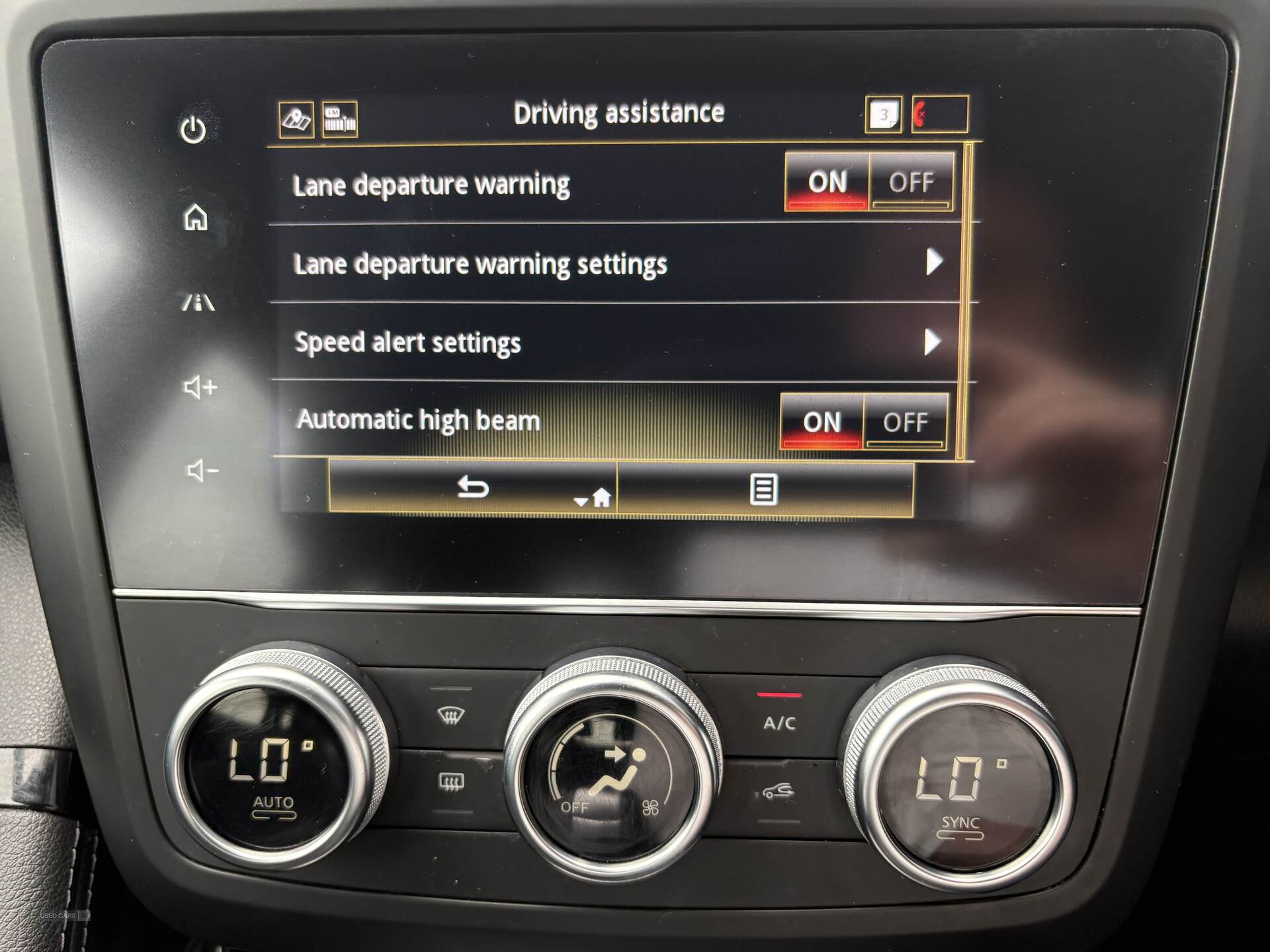 Nov 2019 Renault Kadjar 1.3 TCE Iconic 5dr EDC