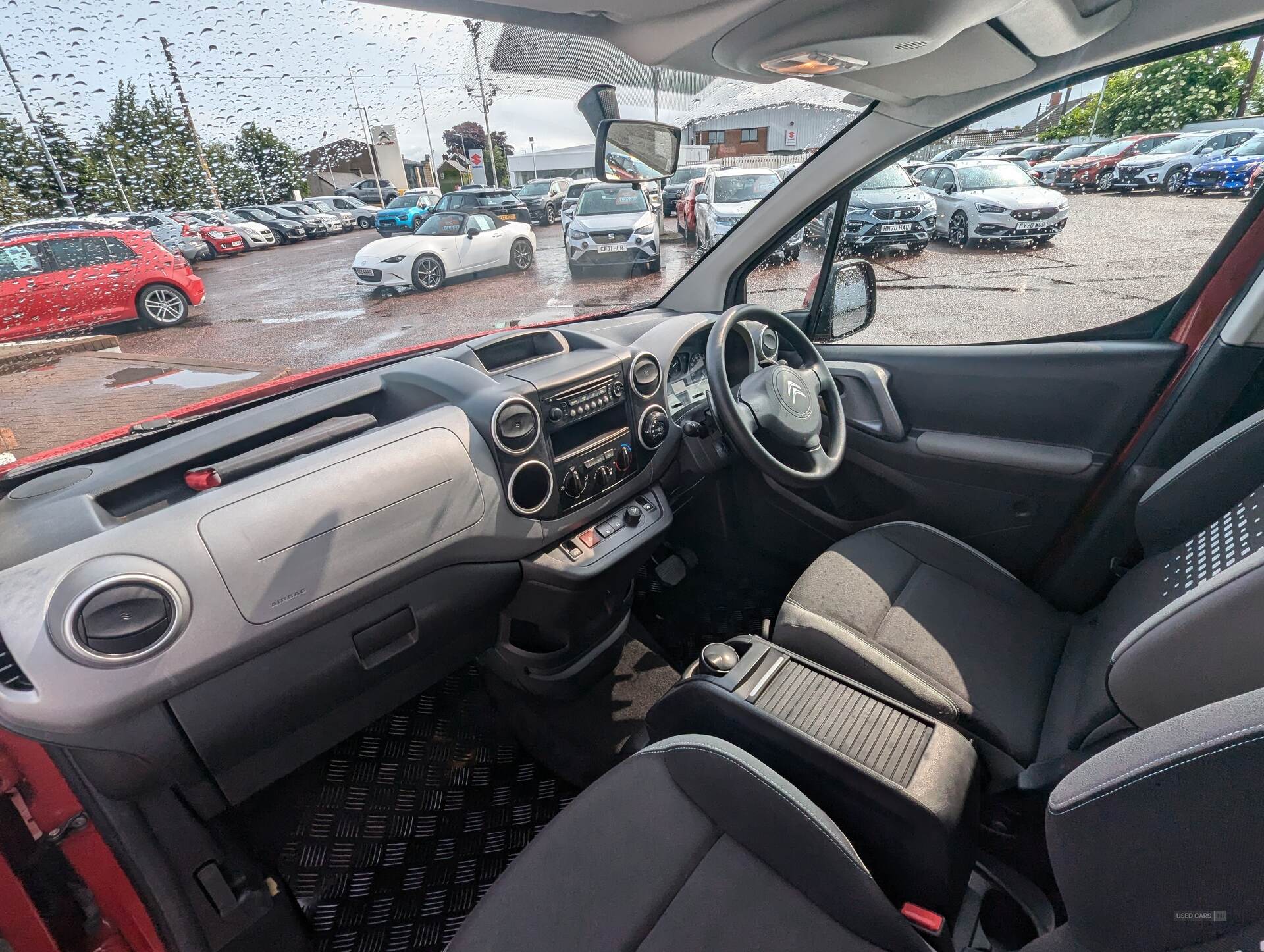 Jul 2015 Citroen Berlingo Multispace 1.6 BlueHDi 100 Feel 5dr