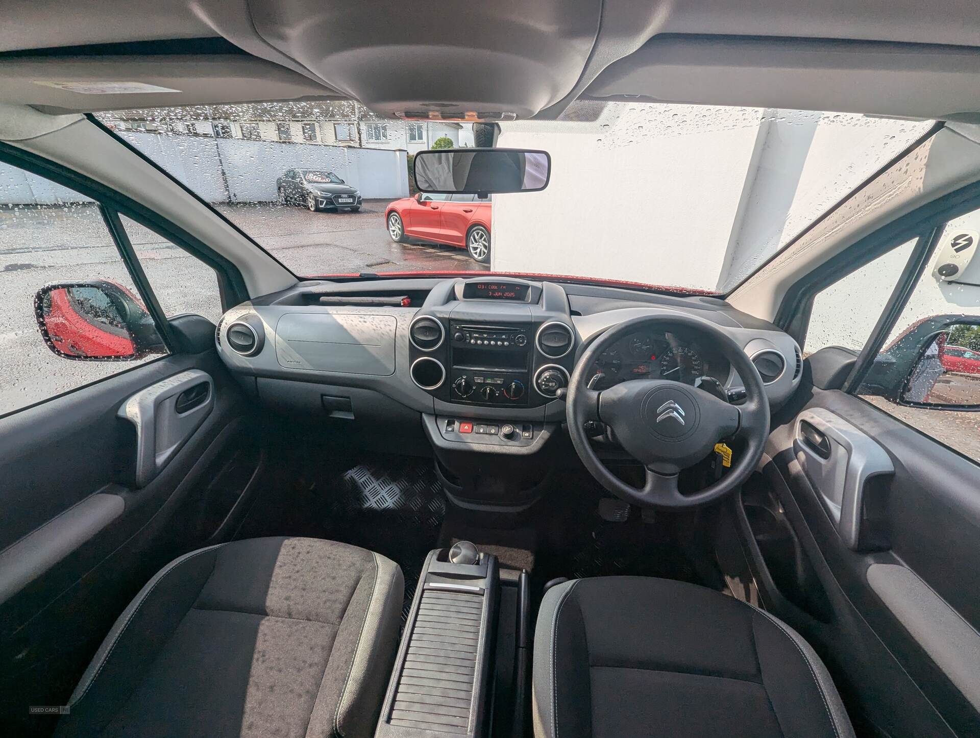 Jul 2015 Citroen Berlingo Multispace 1.6 BlueHDi 100 Feel 5dr
