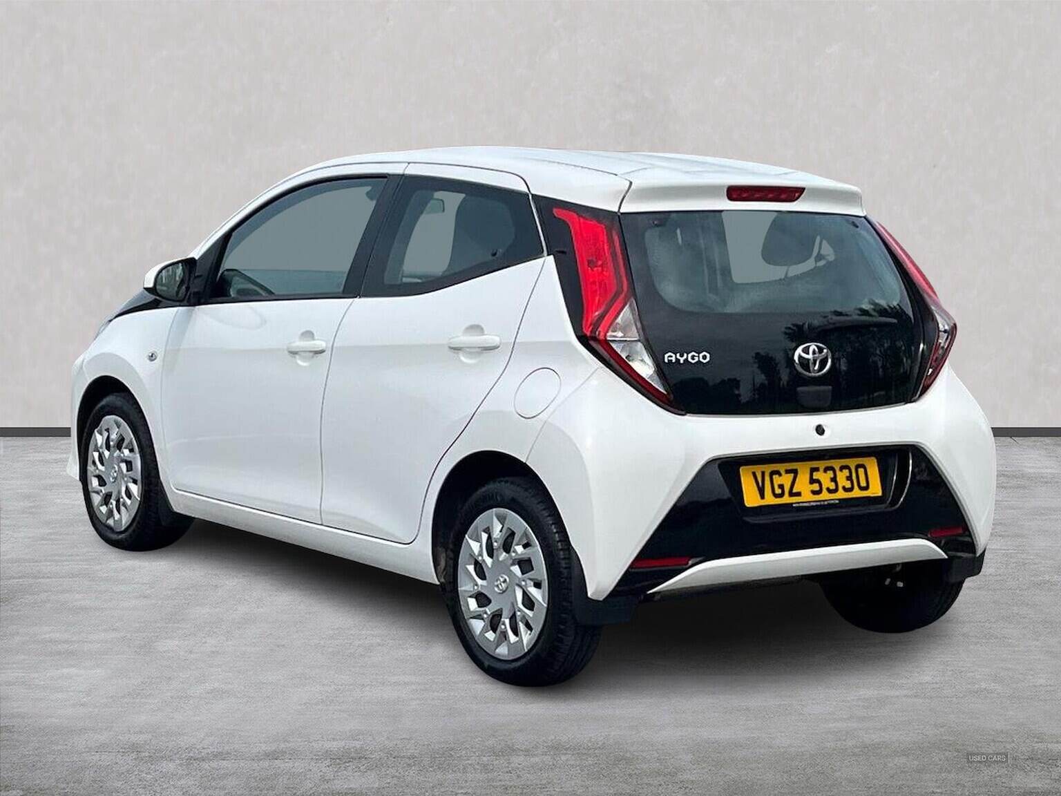 Nov 2021 Toyota Aygo 1.0 Vvt-I X-Play Tss 5Dr