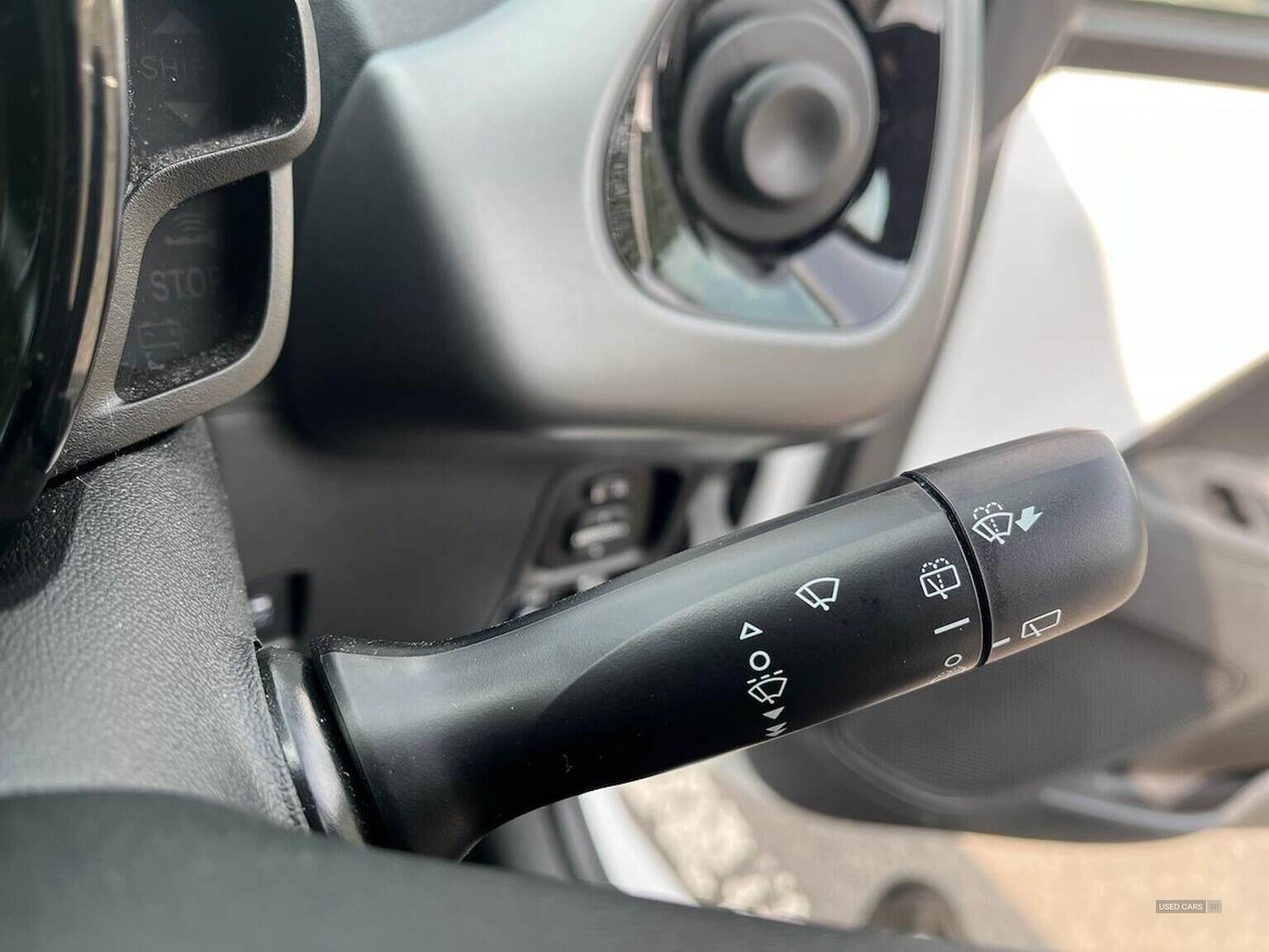 Nov 2021 Toyota Aygo 1.0 Vvt-I X-Play Tss 5Dr
