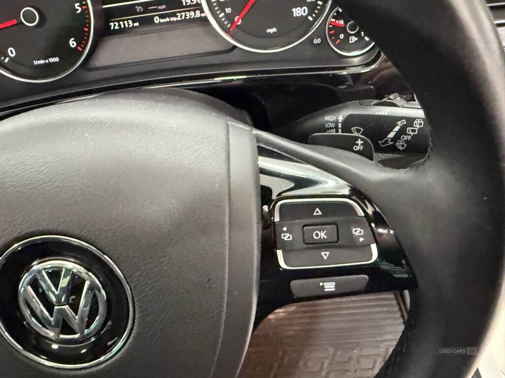 Jun 2015 Volkswagen Touareg 3.0 V6 TDI BlueMotion Tech R-Line 5dr Tip Auto