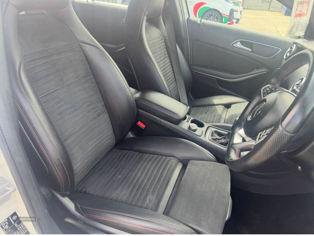 Mar 2016 Mercedes-Benz A-Class A180d AMG Line 5dr