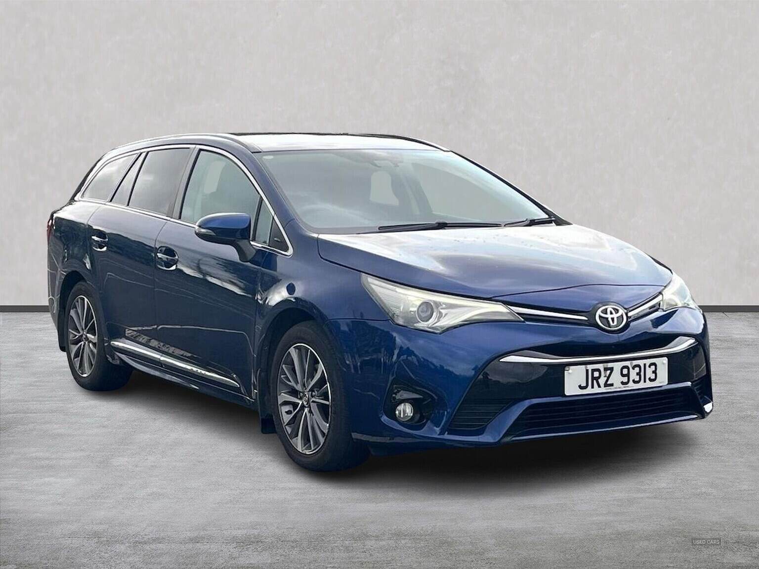 Apr 2015 Toyota Avensis 1.6D Business Edition Plus 5Dr