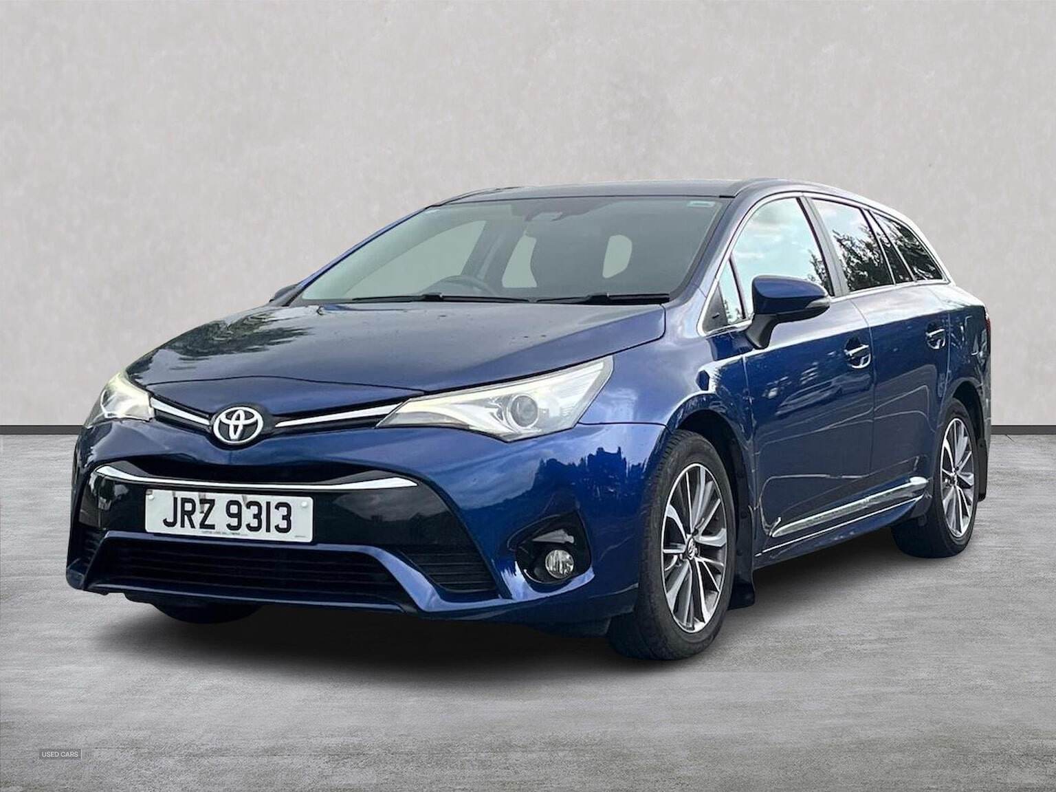 Apr 2015 Toyota Avensis 1.6D Business Edition Plus 5Dr