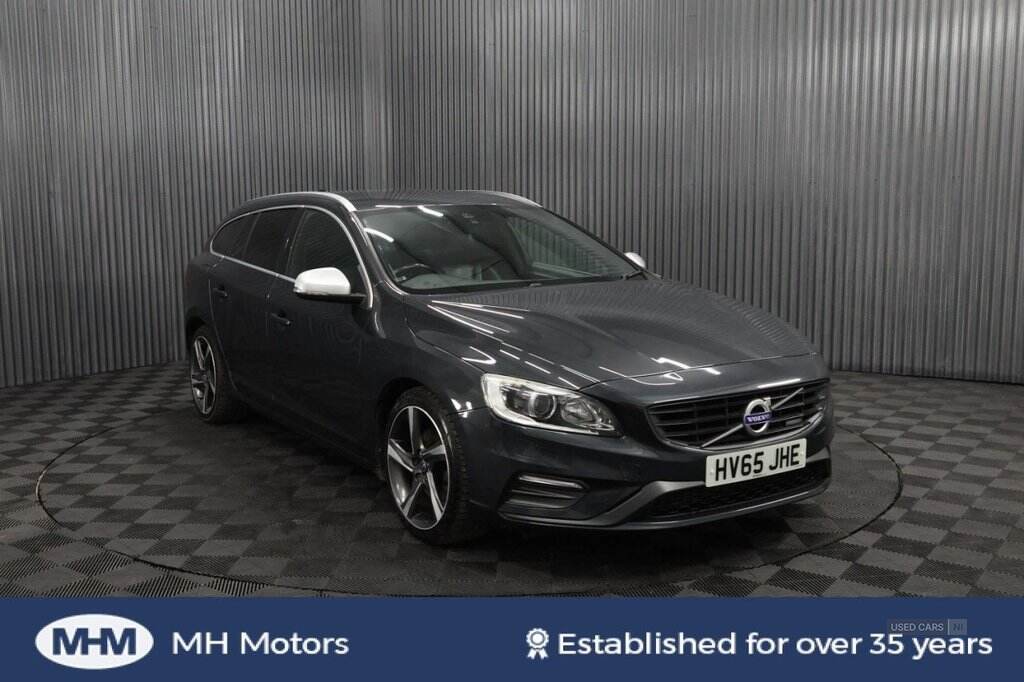 Sep 2015 Volvo V60 D4 [181] R DESIGN Lux Nav 5dr
