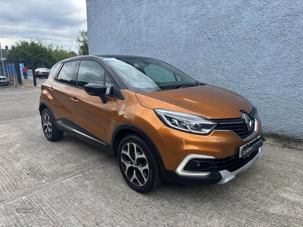  2018 Renault Captur 1.2 TCe ENERGY Signature X Nav SUV 5dr Petrol EDC Euro 6 (s/s) (120 ps)