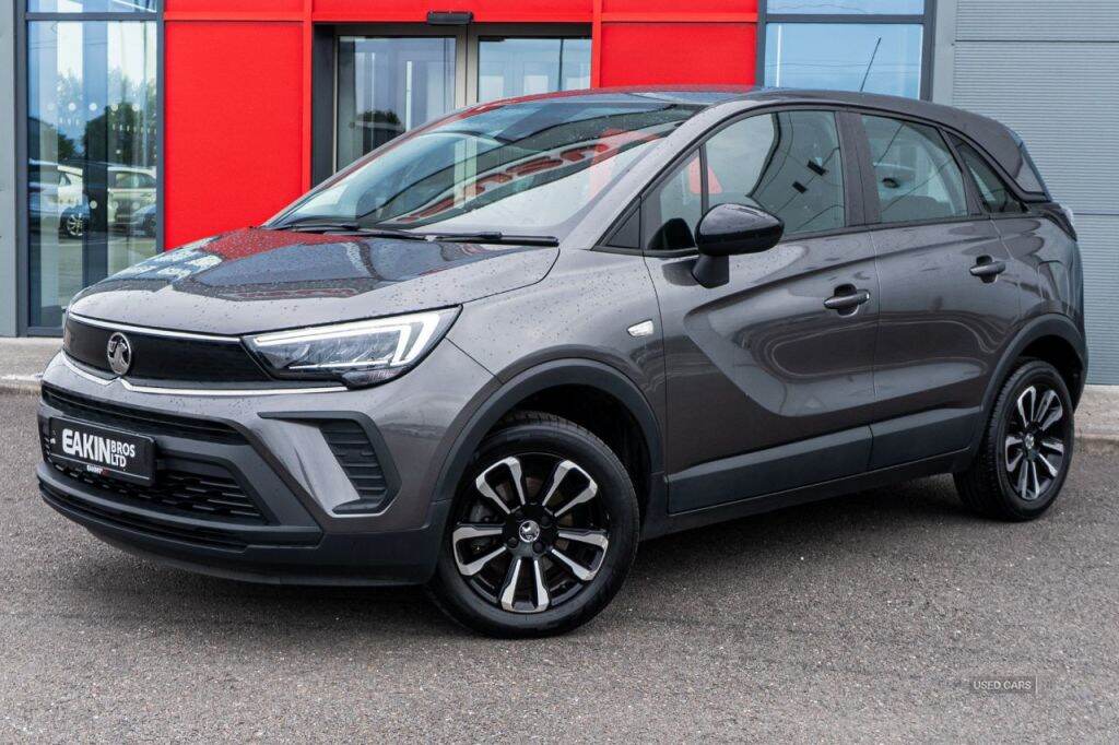 Feb 2022 Vauxhall Crossland 1.2 Turbo SE Edition 5dr
