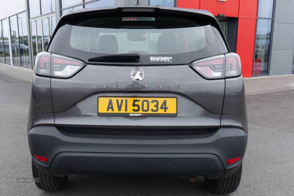 Feb 2022 Vauxhall Crossland 1.2 Turbo SE Edition 5dr
