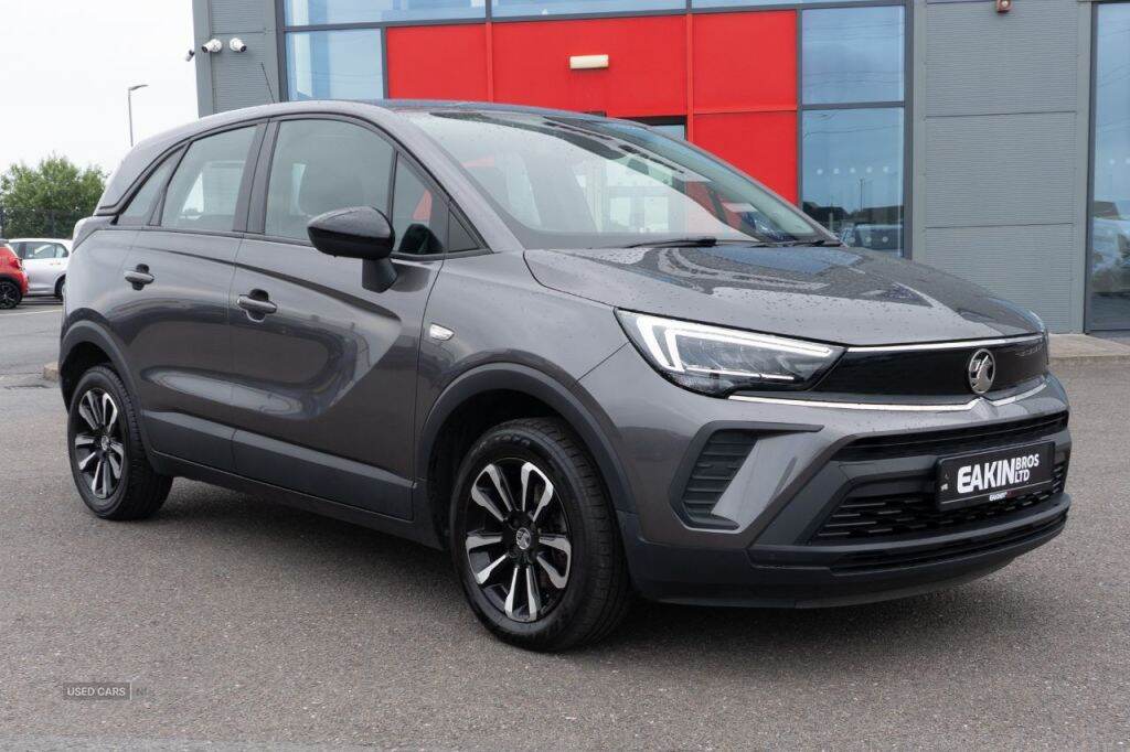 Feb 2022 Vauxhall Crossland 1.2 Turbo SE Edition 5dr
