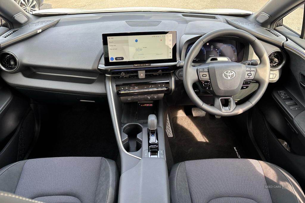 Apr 2025 Toyota C-HR 1.8 Hybrid Excel 5dr CVT