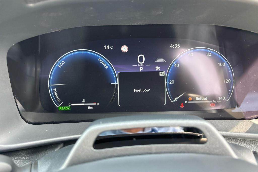 Apr 2025 Toyota C-HR 1.8 Hybrid Excel 5dr CVT