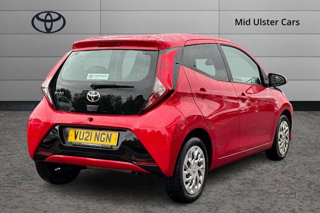 Mar 2021 Toyota Aygo 1.0 VVT-i X-Play TSS 5dr x-shift